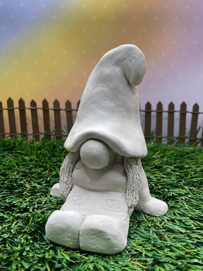 Paint-a-Gnome -Regal Beagle Macleod-Feb 10